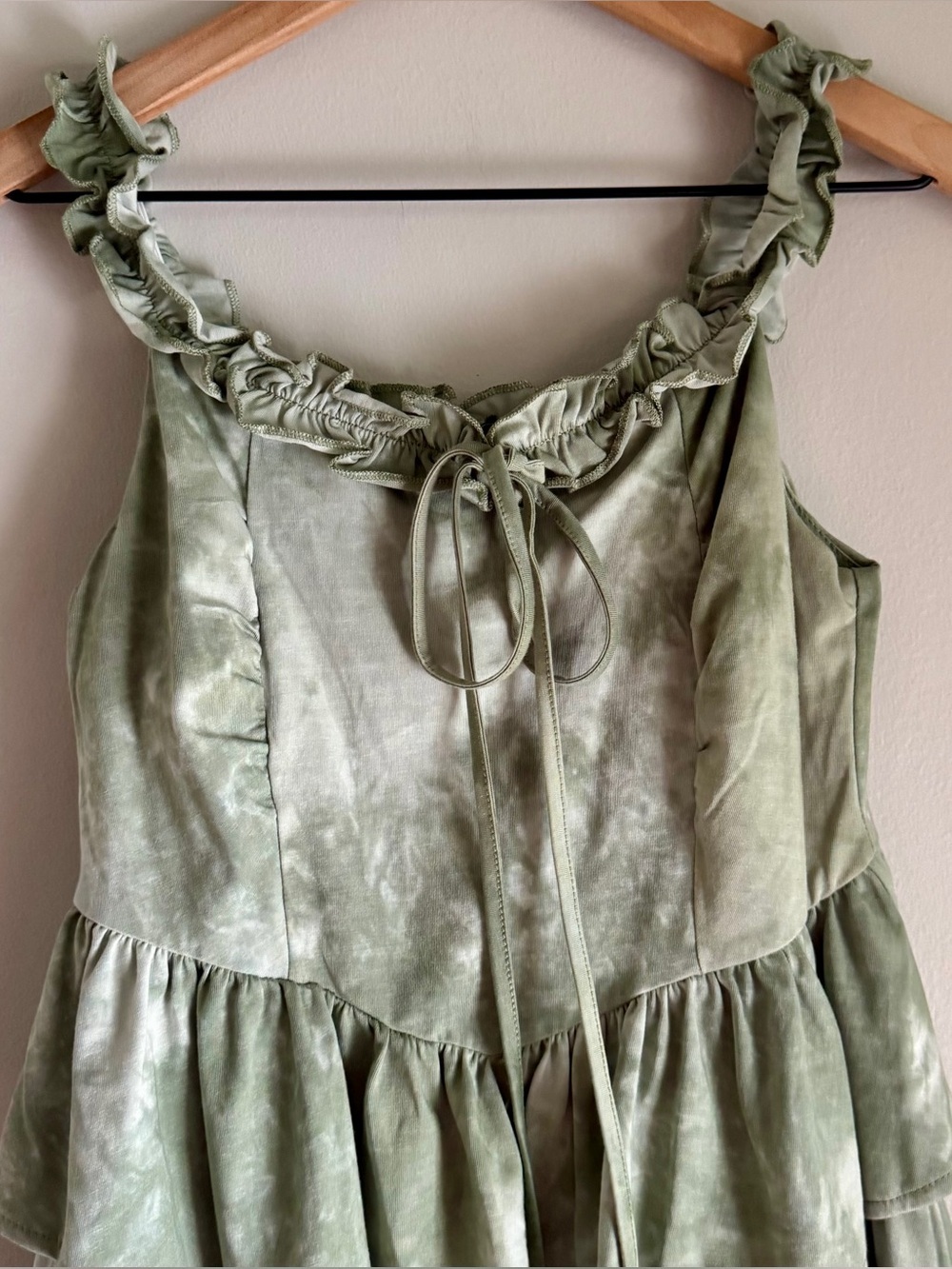 Cider Vineyard Strolls Green Corset Ruffle Sleeve Mini Dress Size Small - Picture 5 of 10